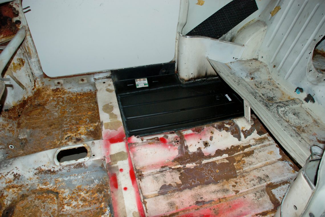 golv1 Fullsvets på båda sidor är gravt overkill, kostade mig en kvart gastub och en sjuk massa huvudbry.