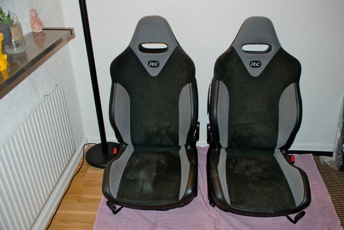 Har varit på skroten och slaktat en Peugot 306RC 2009:a, har jag lite flax får jag plats med dem i bilen, men det blir nog inte utan vedermödor