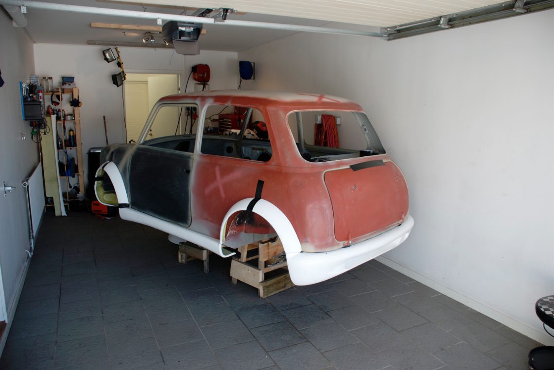 Spoilersatsen var dagens uppmuntring, den kommer att kräva en del finputs men det är ingenting jämfört med dörrnas inpassning Spoilersatsen var dagens uppmuntring, den kommer att kräva en del finputs men det är ingenting jämfört med dörrnas inpassning
